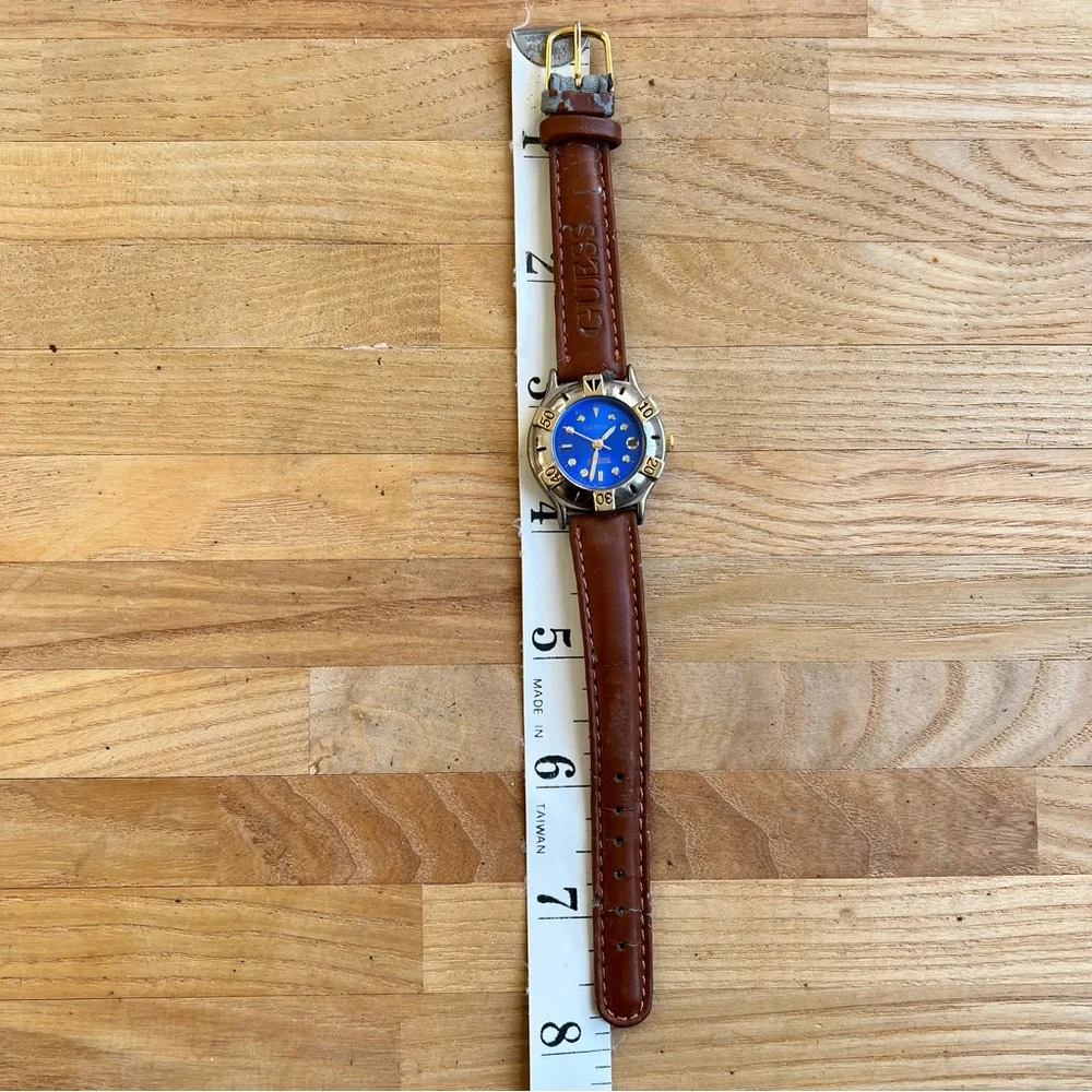 guess ladies blue dial two tone sporty diver style watch NEW BATTERY